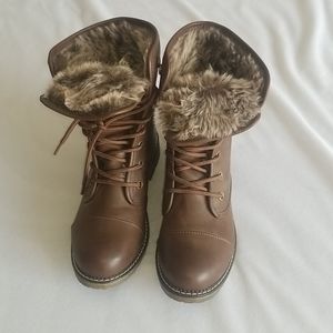 Dirty Laundry combat fur boots NEW